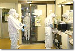 清潔な餃子工場